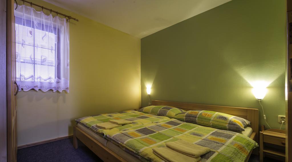 Ada Apartments Liptovský Trnovec Zimmer foto