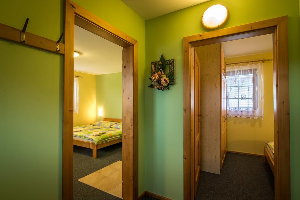 Ada Apartments Liptovský Trnovec Zimmer foto